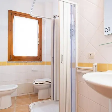 Luisa Sunny House Apartmán *