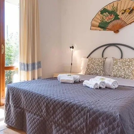 Luisa Sunny House Apartmán Santa Maria Navarrese